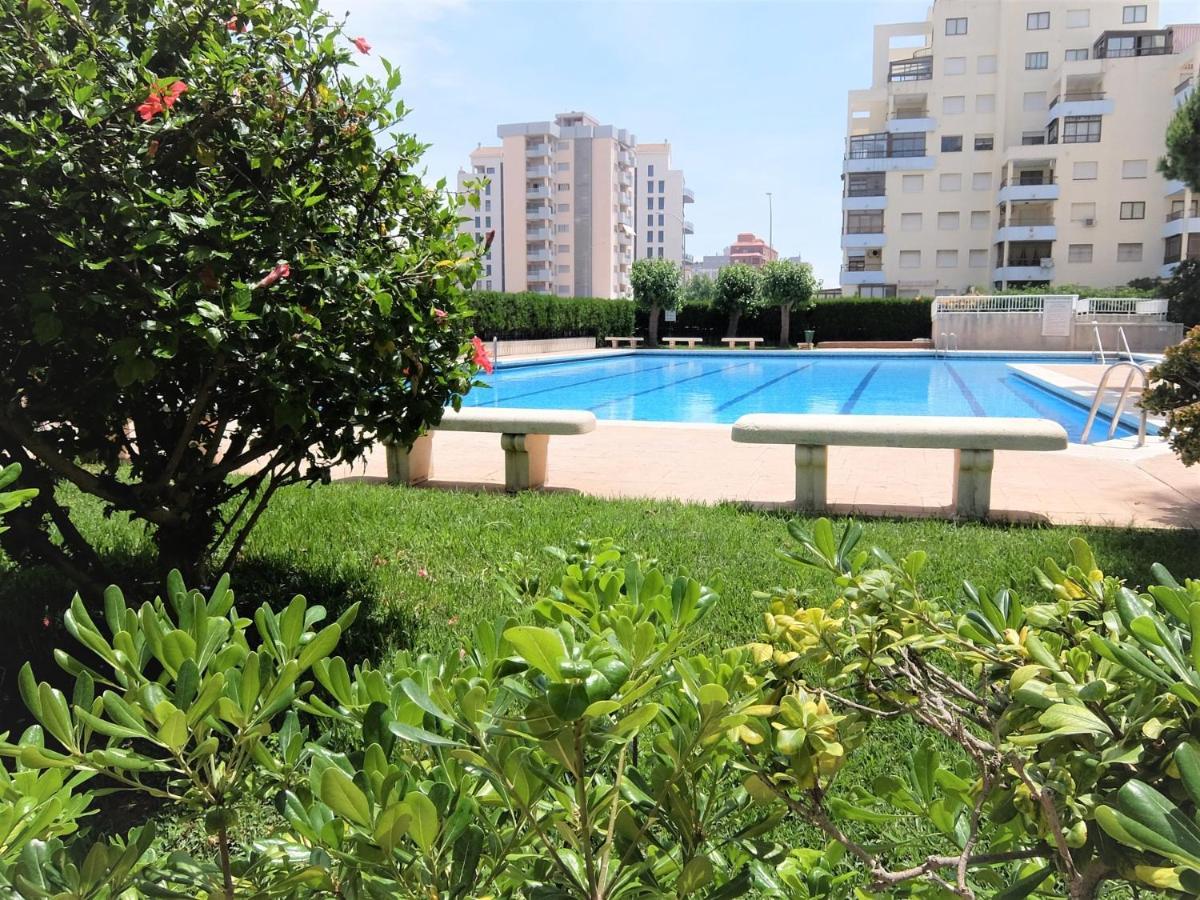 Playa de GandiaParque Mota - Alquiler Solo A Familiasアパートメント エクステリア 写真